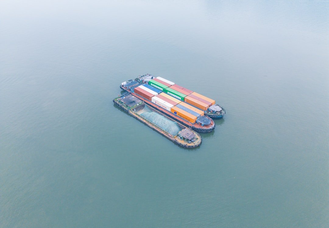 Photo Containership